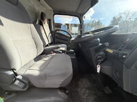 いすゞエルフアルミバン小型（2t・3t）[写真34]