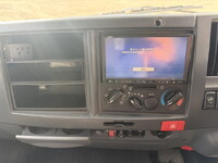 いすゞエルフアルミバン小型（2t・3t）[写真38]