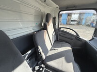 いすゞエルフアルミバン小型（2t・3t）[写真41]