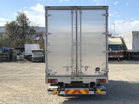 いすゞエルフアルミバン小型（2t・3t）[写真06]