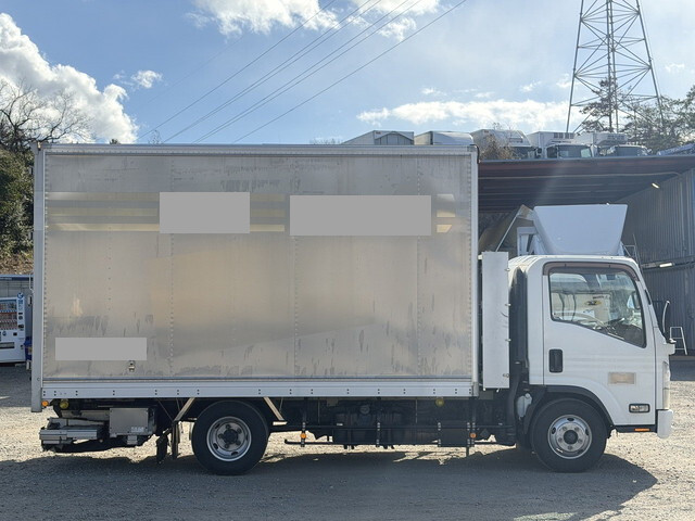 いすゞエルフアルミバン小型（2t・3t）[写真06]