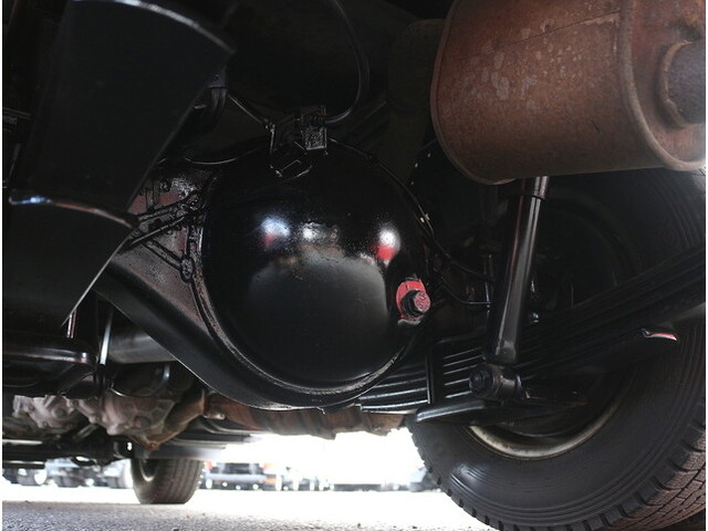 いすゞエルフパネルバン小型（2t・3t）[写真20]