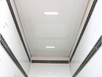 いすゞエルフパネルバン小型（2t・3t）[写真25]