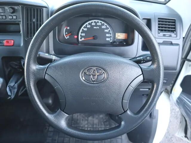 トヨタタウンエース平ボディ小型（2t・3t）[写真33]