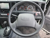 いすゞエルフダブルキャブ（Wキャブ）小型（2t・3t）[写真05]