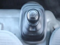 トヨタトヨエース平ボディ小型（2t・3t）[写真32]