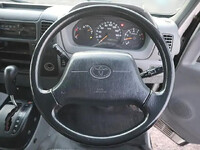 トヨタダイナパネルバン小型（2t・3t）[写真05]