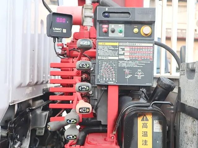 三菱ふそうキャンタークレーン4段小型（2t・3t）[写真14]