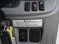 三菱ふそうキャンタークレーン4段小型（2t・3t）[写真34]