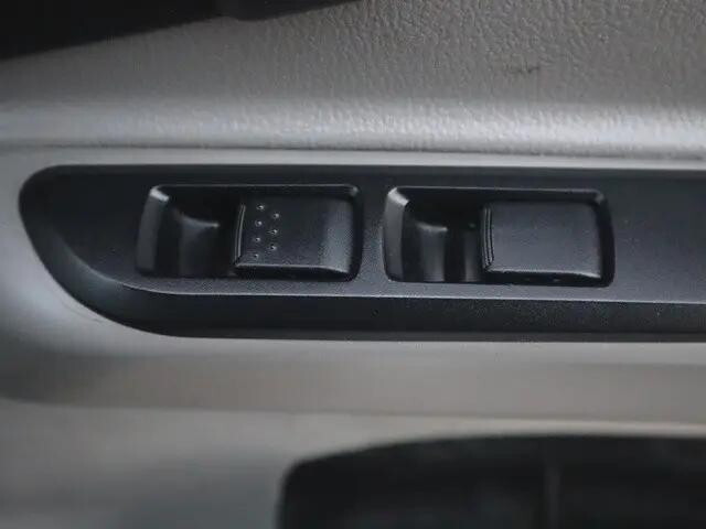 三菱ふそうキャンタークレーン4段小型（2t・3t）[写真34]