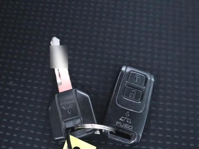 三菱ふそうキャンタークレーン4段小型（2t・3t）[写真35]