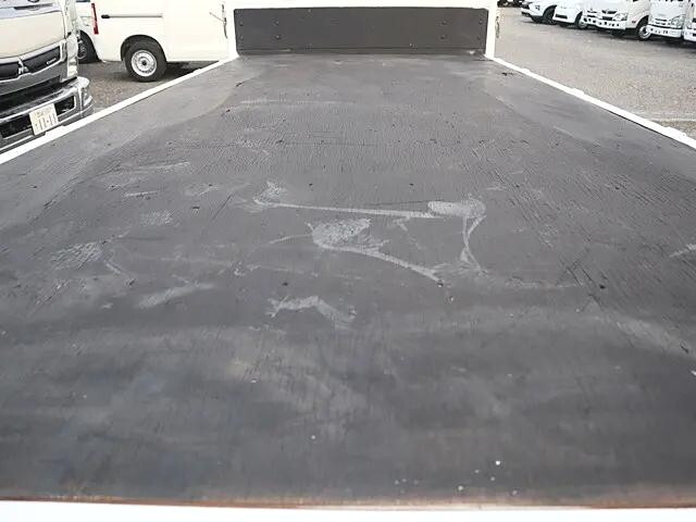 三菱ふそうキャンタークレーン4段小型（2t・3t）[写真09]