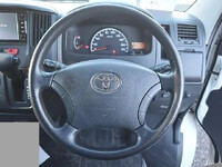 トヨタライトエースバン小型（2t・3t）[写真05]