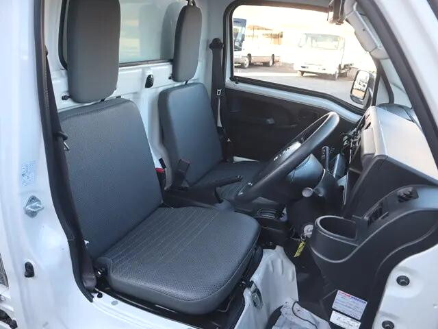 ダイハツハイゼット冷凍車（冷蔵車）小型（2t・3t）[写真32]