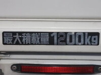 トヨタトヨエース平ボディ小型（2t・3t）[写真14]