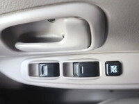 トヨタトヨエース平ボディ小型（2t・3t）[写真32]