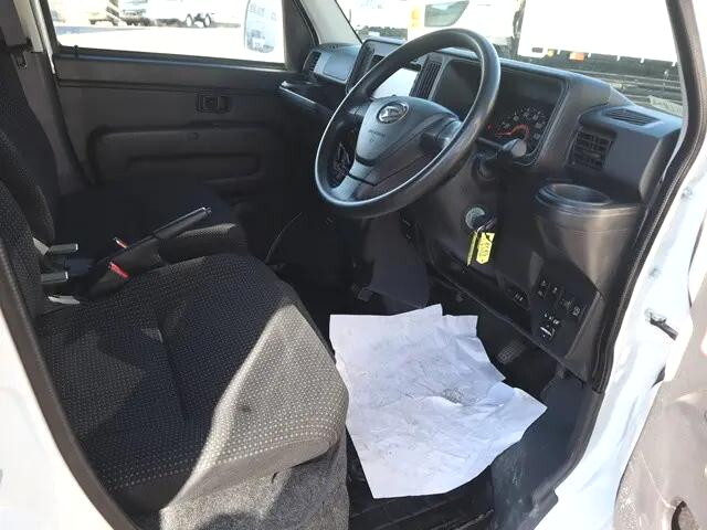 ダイハツハイゼットバン小型（2t・3t）[写真26]