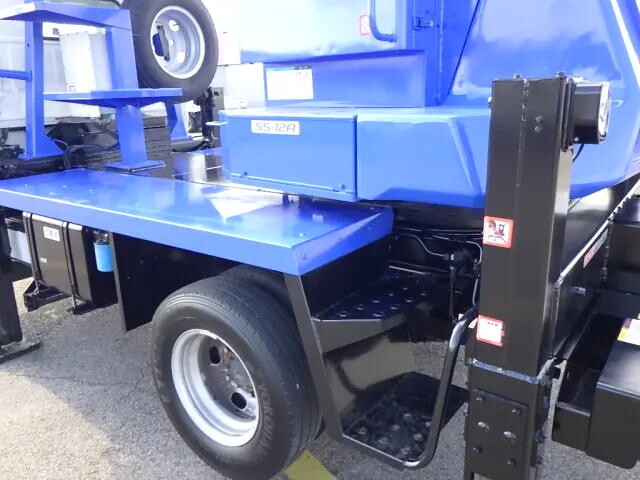 日野デュトロ高所作業車小型（2t・3t）[写真36]