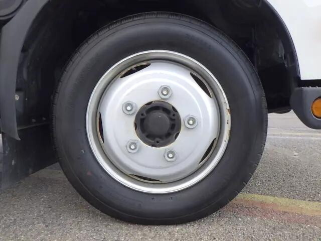 日野デュトロ平ボディ小型（2t・3t）[写真23]