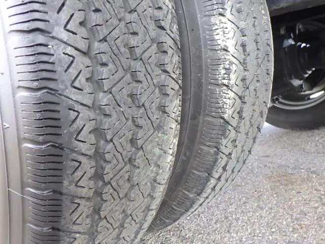 日野デュトロ平ボディ小型（2t・3t）[写真25]