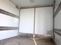 日野デュトロ保冷バン小型（2t・3t）[写真12]