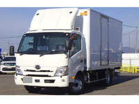 日野デュトロ保冷バン小型（2t・3t）[写真01]