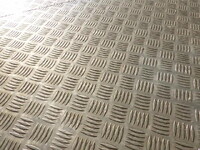 いすゞフォワード冷凍車（冷蔵車）中型（4t）[写真09]