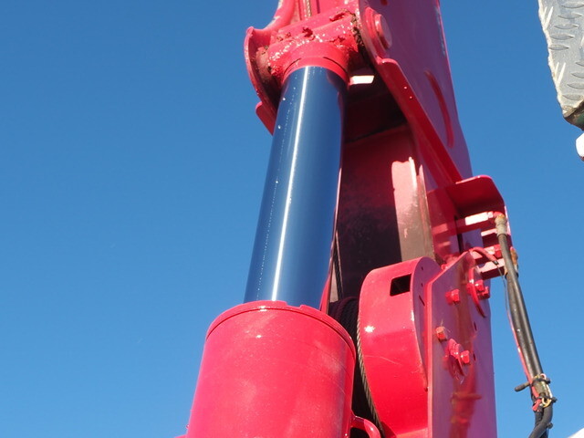 いすゞフォワードセルフクレーン4段増トン（6t・8t）[写真15]