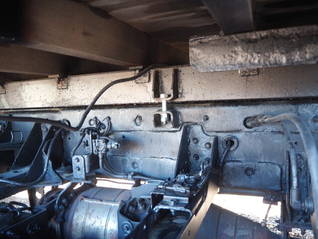 いすゞフォワードセルフクレーン4段増トン（6t・8t）[写真25]