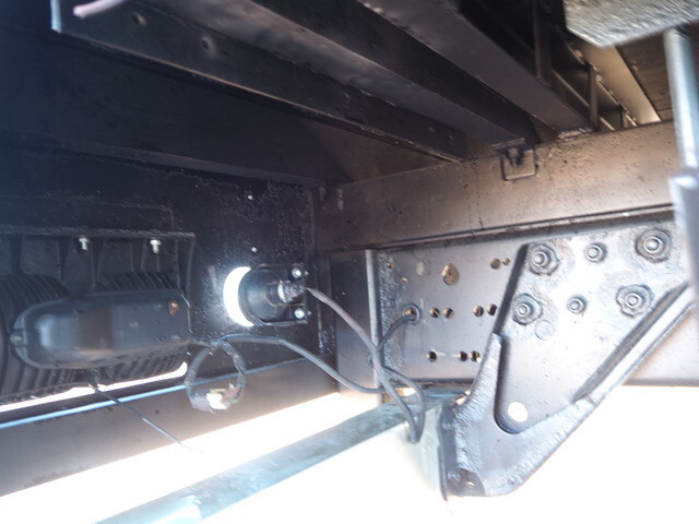 いすゞフォワードセルフクレーン4段増トン（6t・8t）[写真26]