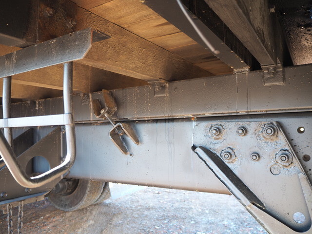 いすゞフォワードセルフクレーン4段増トン（6t・8t）[写真27]