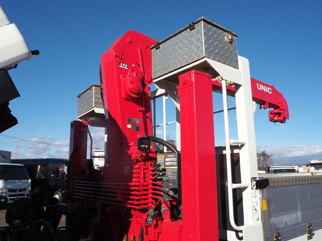 いすゞフォワードセルフクレーン4段増トン（6t・8t）[写真32]