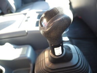 いすゞフォワードセルフクレーン4段増トン（6t・8t）[写真37]