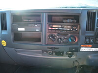 いすゞフォワードセルフクレーン4段増トン（6t・8t）[写真38]