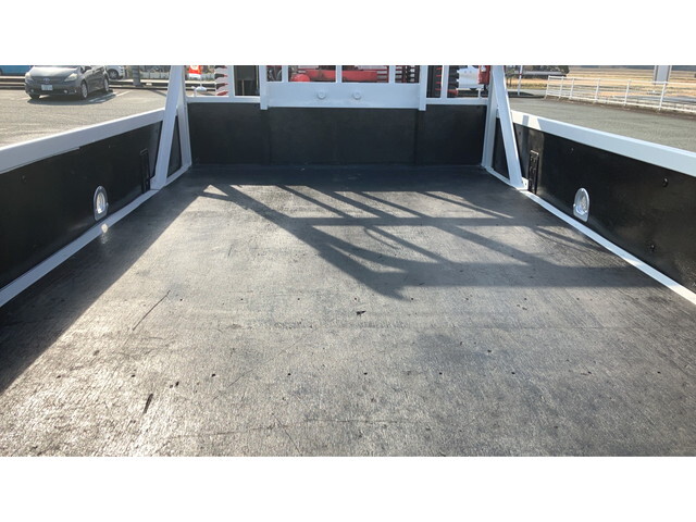 いすゞエルフクレーン5段小型（2t・3t）[写真04]