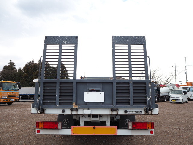 メルセデスベンツその他の車種セーフティローダー小型（2t・3t）[写真34]