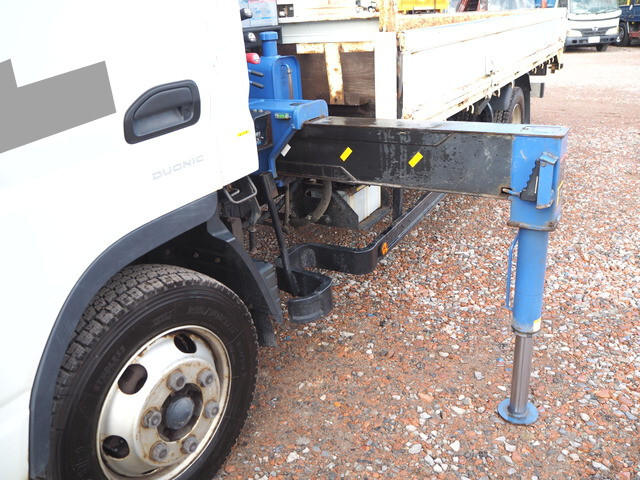 三菱ふそうキャンタークレーン5段小型（2t・3t）[写真12]