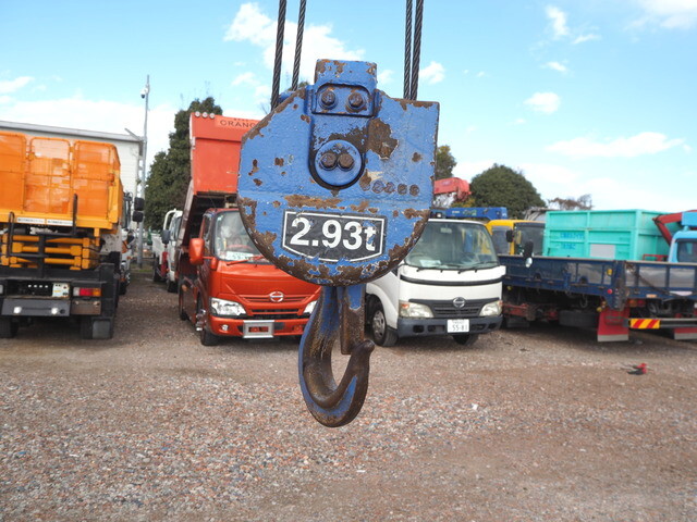 三菱ふそうキャンタークレーン5段小型（2t・3t）[写真13]