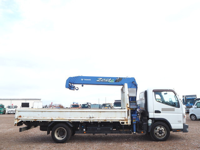 三菱ふそうキャンタークレーン5段小型（2t・3t）[写真18]