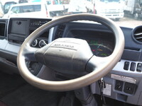 三菱ふそうキャンタークレーン5段小型（2t・3t）[写真38]