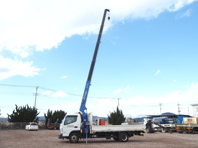 三菱ふそうキャンタークレーン5段小型（2t・3t）[写真05]