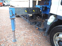 三菱ふそうキャンタークレーン5段小型（2t・3t）[写真09]