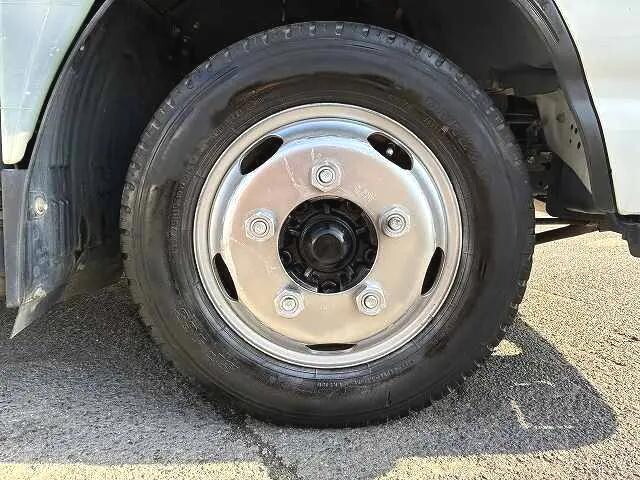 いすゞエルフ平ボディ小型（2t・3t）[写真16]