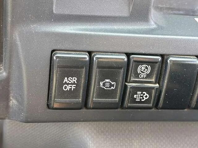 いすゞエルフ平ボディ小型（2t・3t）[写真31]