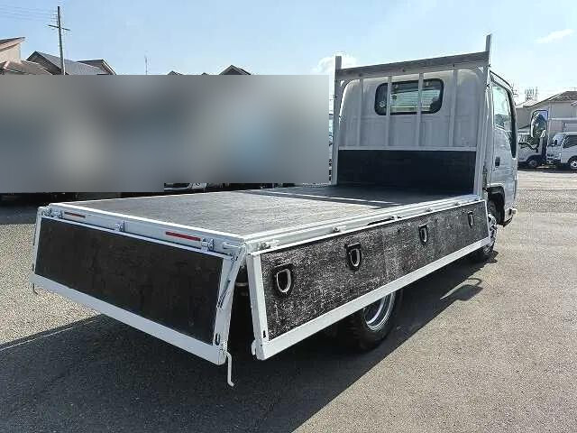 いすゞエルフ平ボディ小型（2t・3t）[写真04]