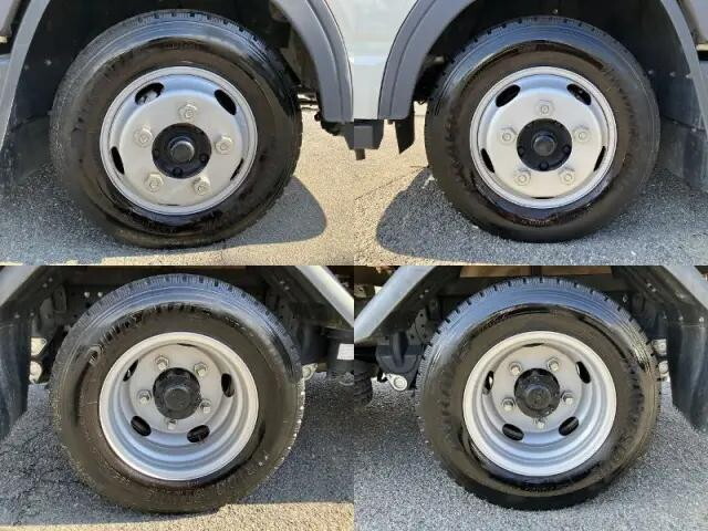 三菱ふそうキャンターダブルキャブ（Wキャブ）小型（2t・3t）[写真12]