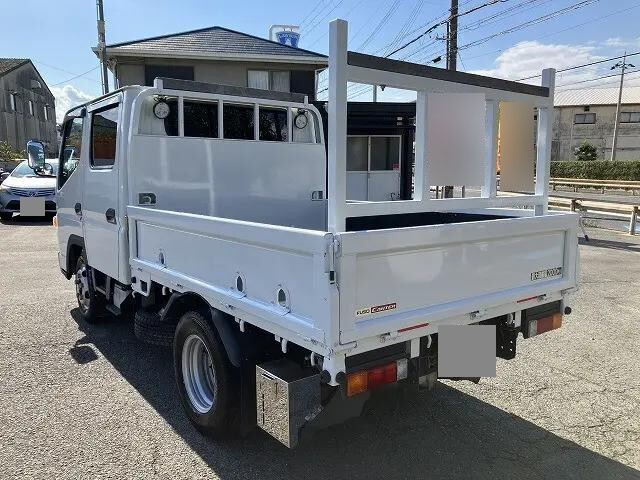 三菱ふそうキャンターダブルキャブ（Wキャブ）小型（2t・3t）[写真02]