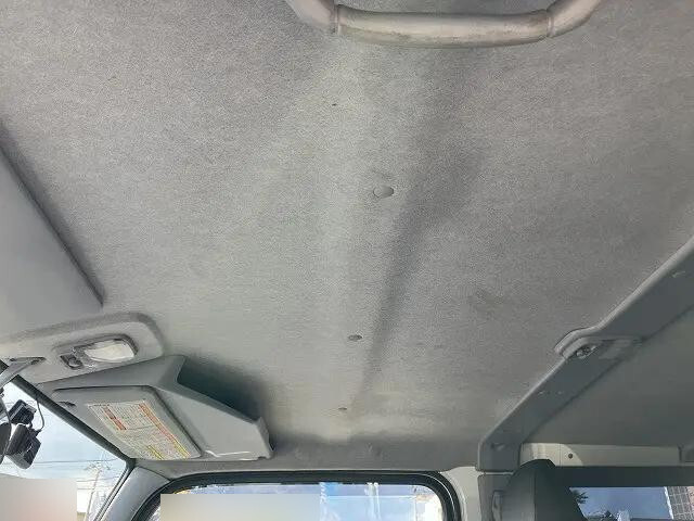 三菱ふそうキャンターダブルキャブ（Wキャブ）小型（2t・3t）[写真34]