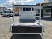 三菱ふそうキャンターダブルキャブ（Wキャブ）小型（2t・3t）[写真10]