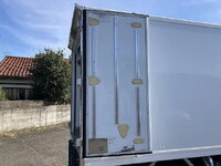 三菱ふそうキャンター冷凍車（冷蔵車）小型（2t・3t）[写真16]